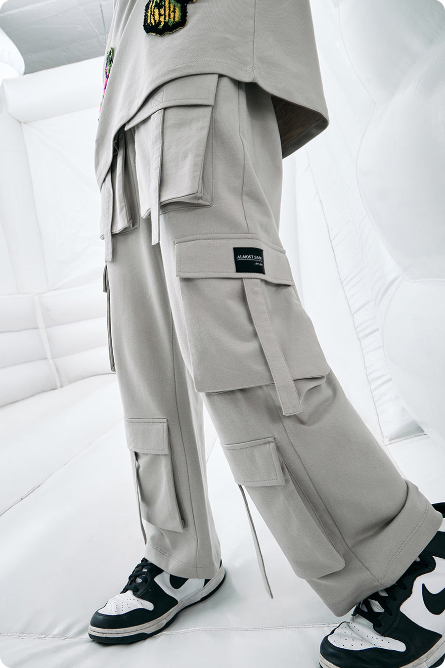 WOMEN'S Grey Multiutility Cargo Tracks
