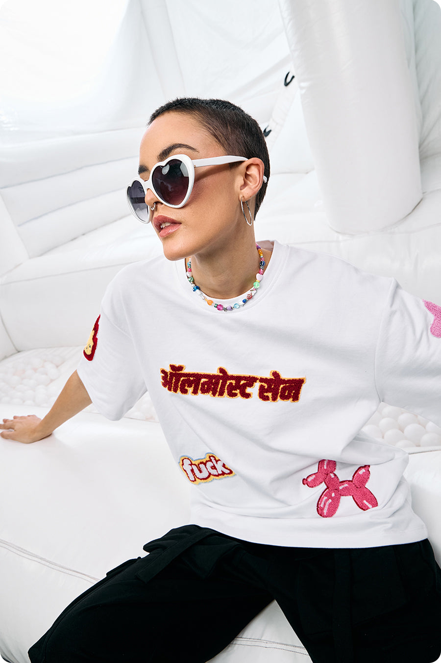 "FUCK BITCHES"WHITE  WOMEN'S T-SHIRT