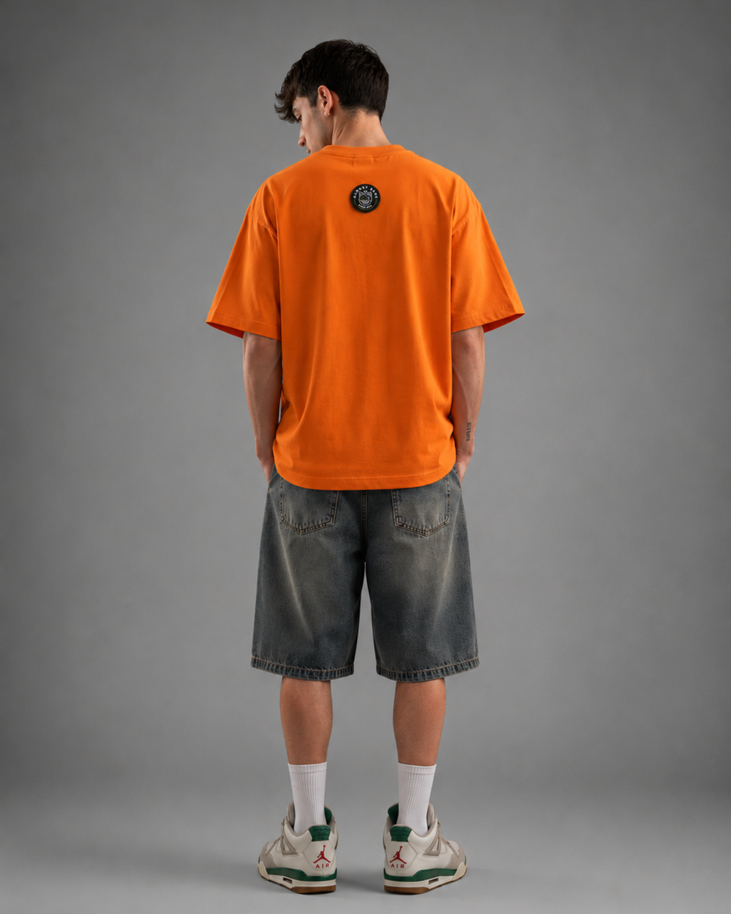 NO BAKWAAS OVERSIZED TEE