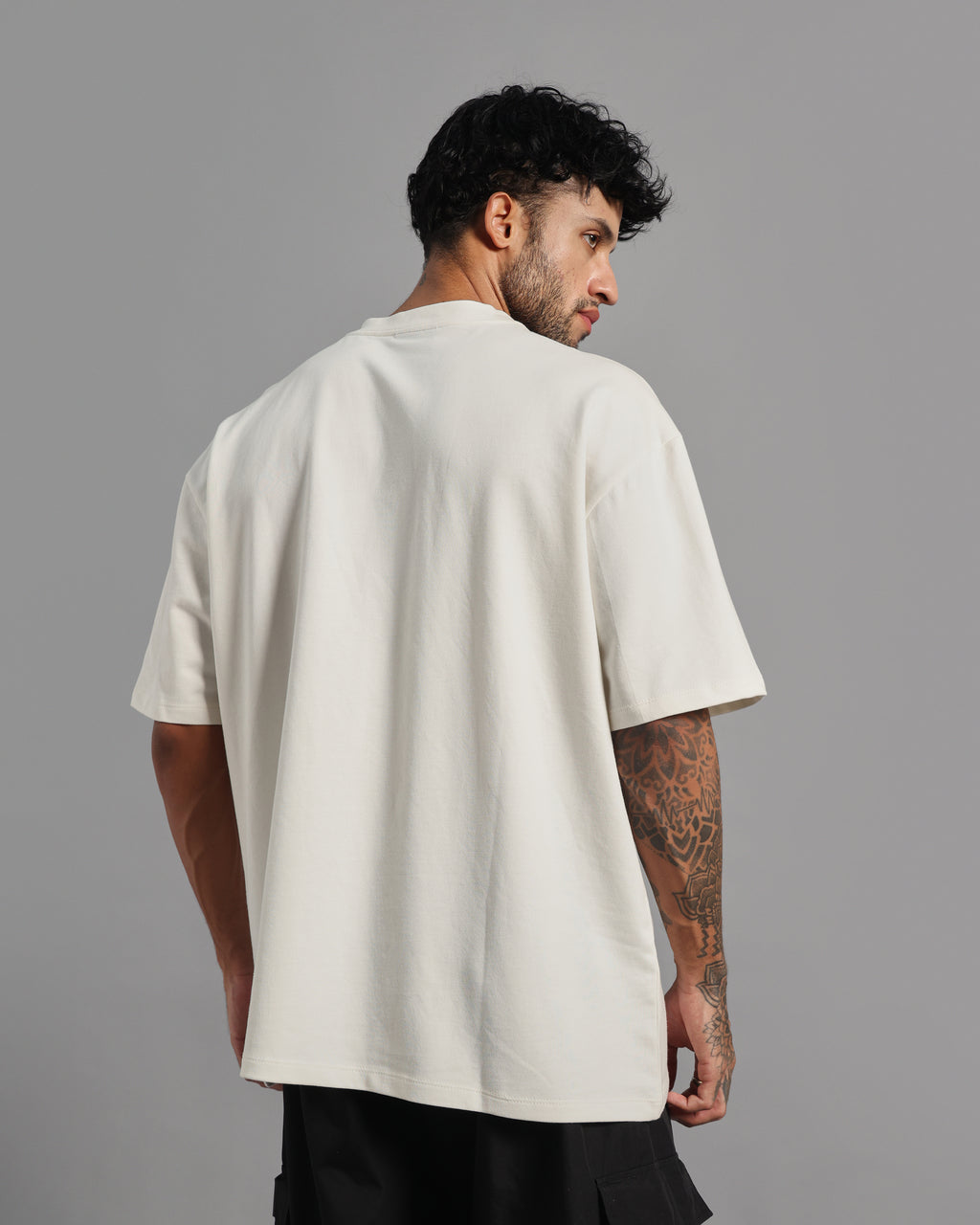 NO BAKWAAS OVERSIZED TEE