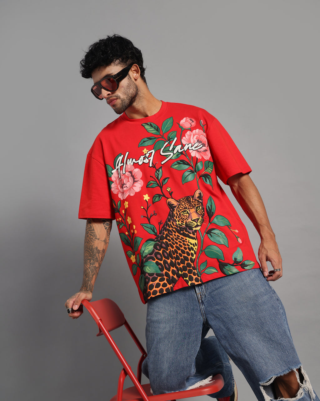 WILD BLOOM OVERSIZED TEE