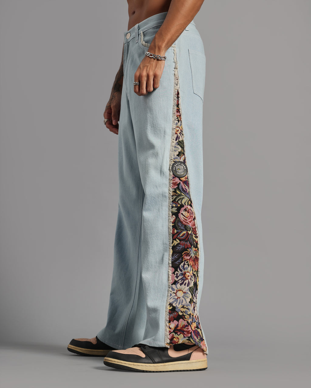 TAPESTRY PANEL DENIM