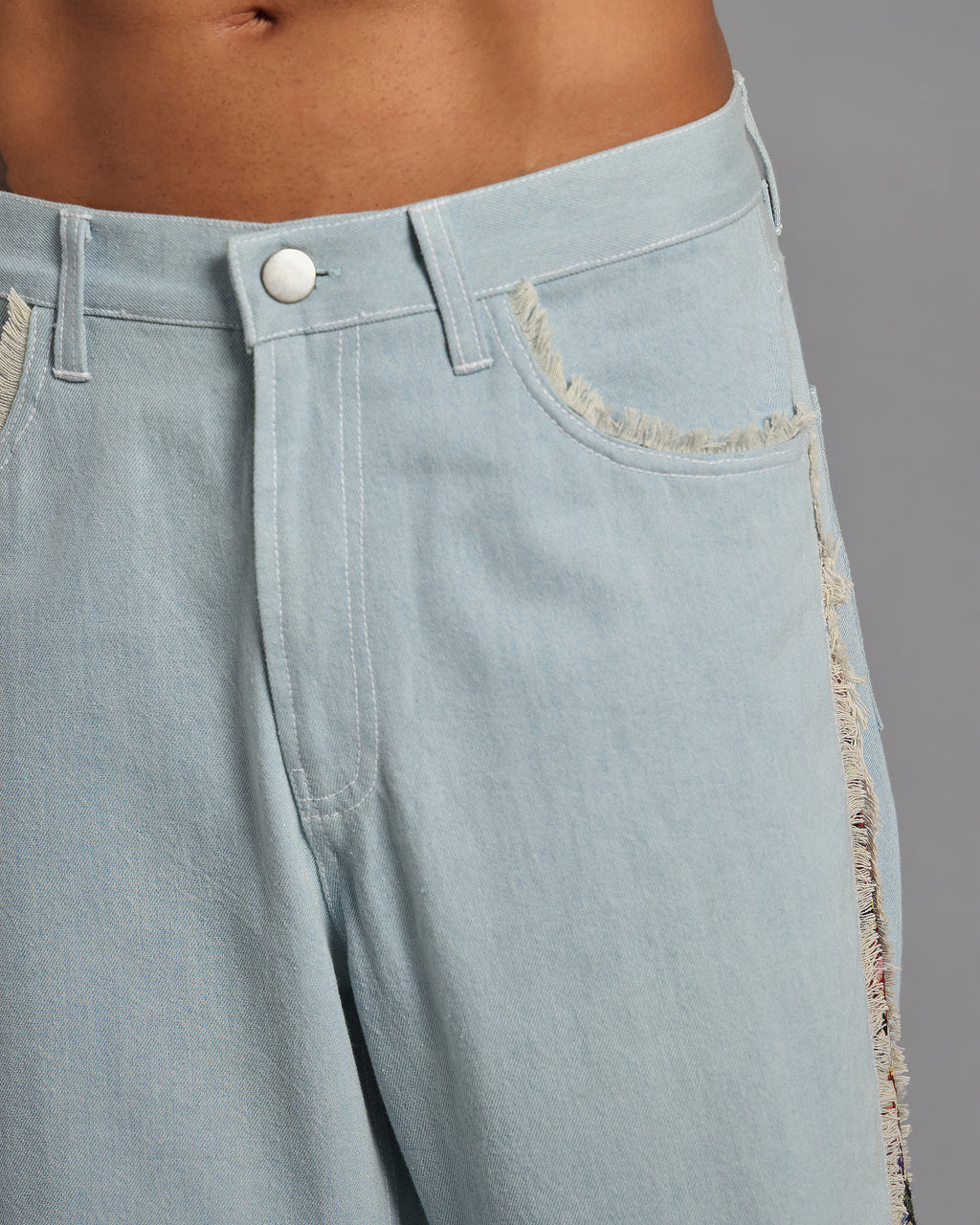 TAPESTRY PANEL DENIM