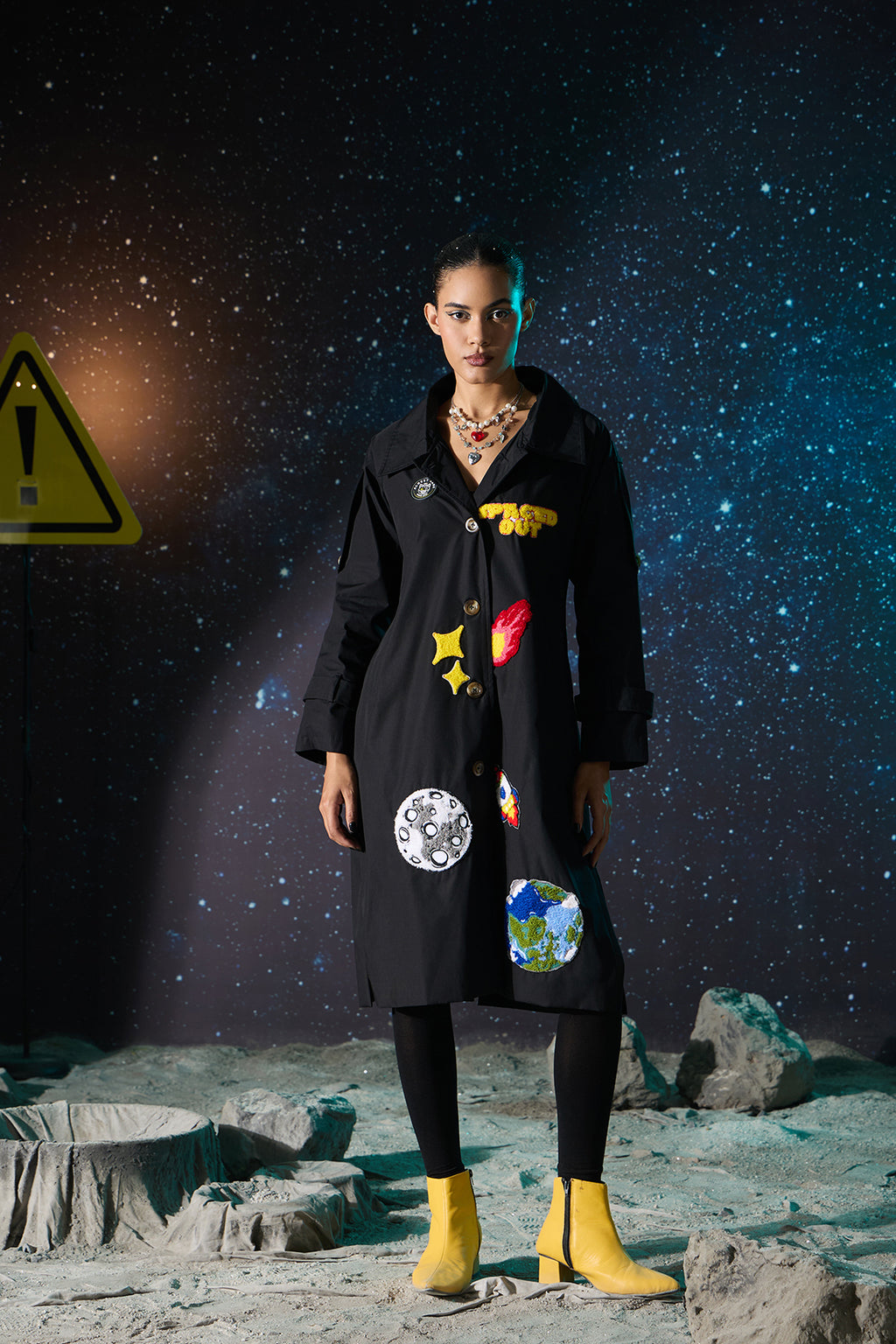 SPACED OUT BLACK TRENCH