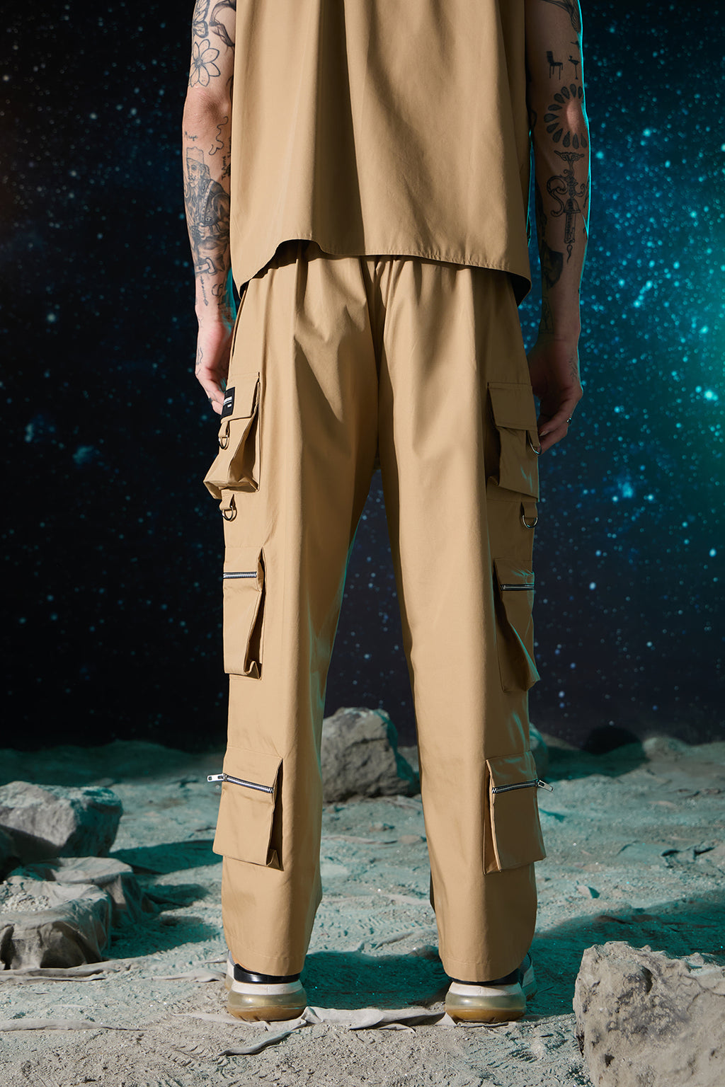 MEN'S BEIGE ZIPPER CARGO