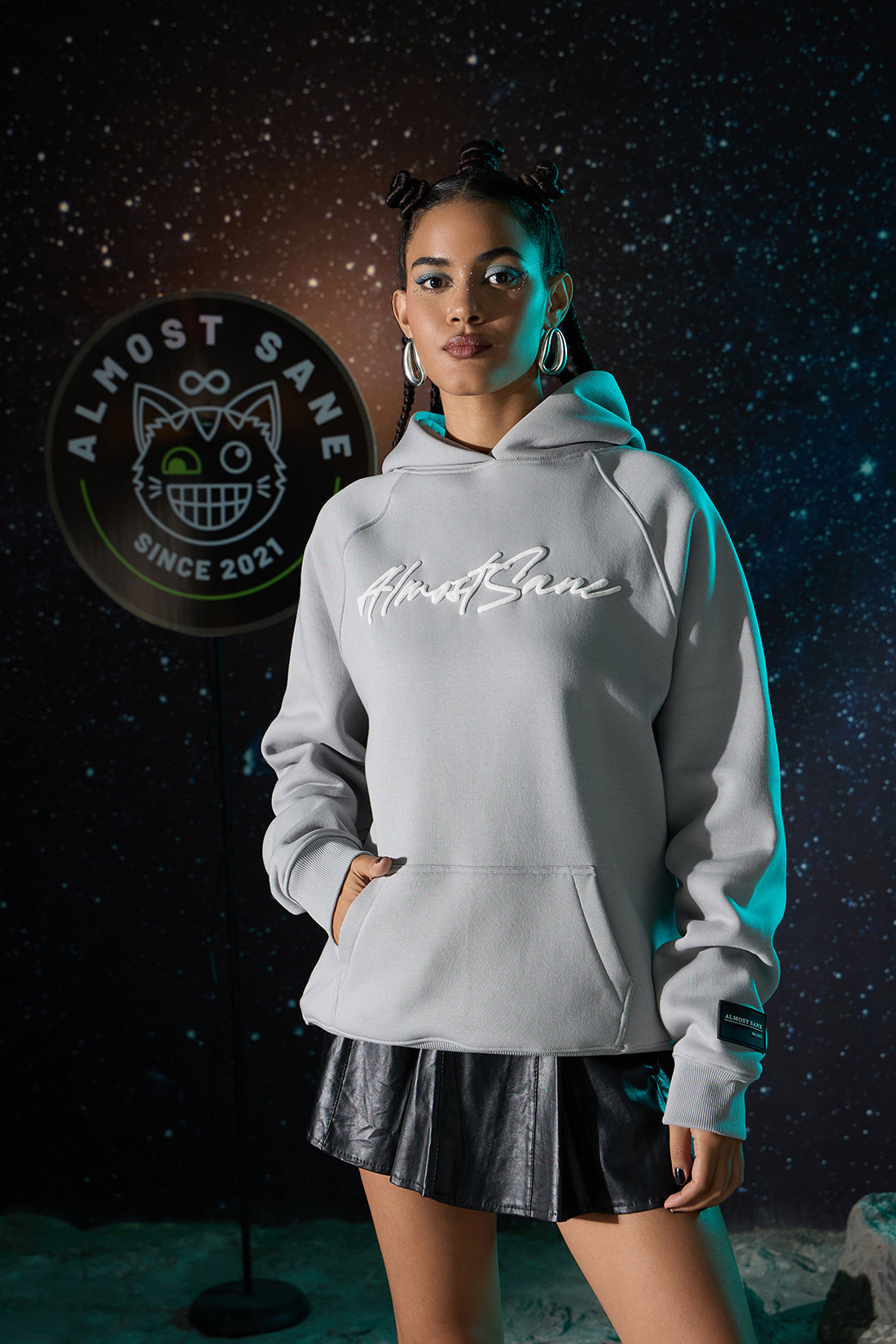 UNISEX GREY TIGER HOODIE
