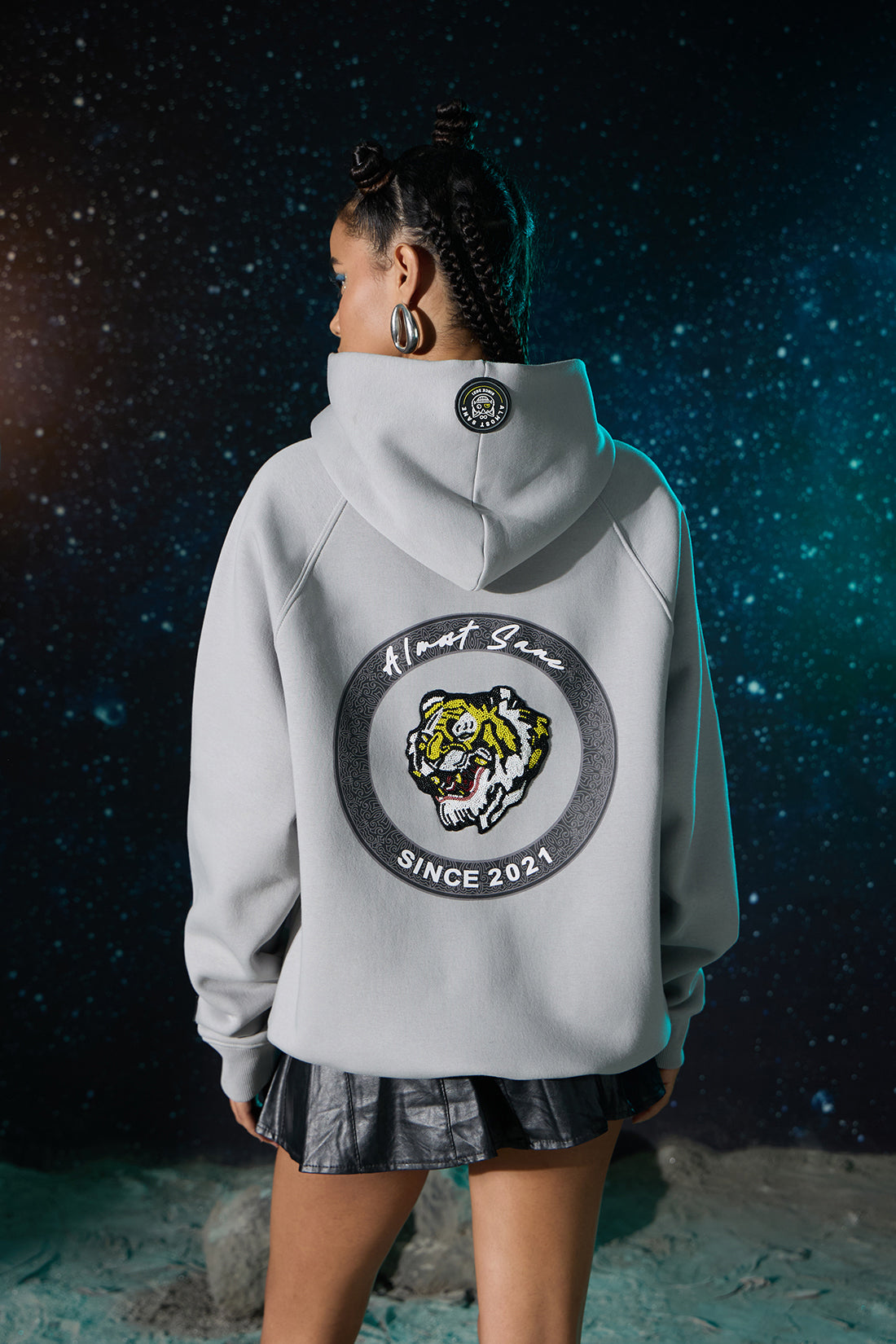 UNISEX GREY TIGER HOODIE