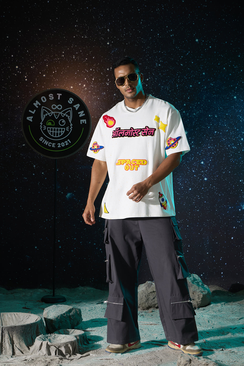 UNISEX SPACED OUT WHITE T-SHIRT