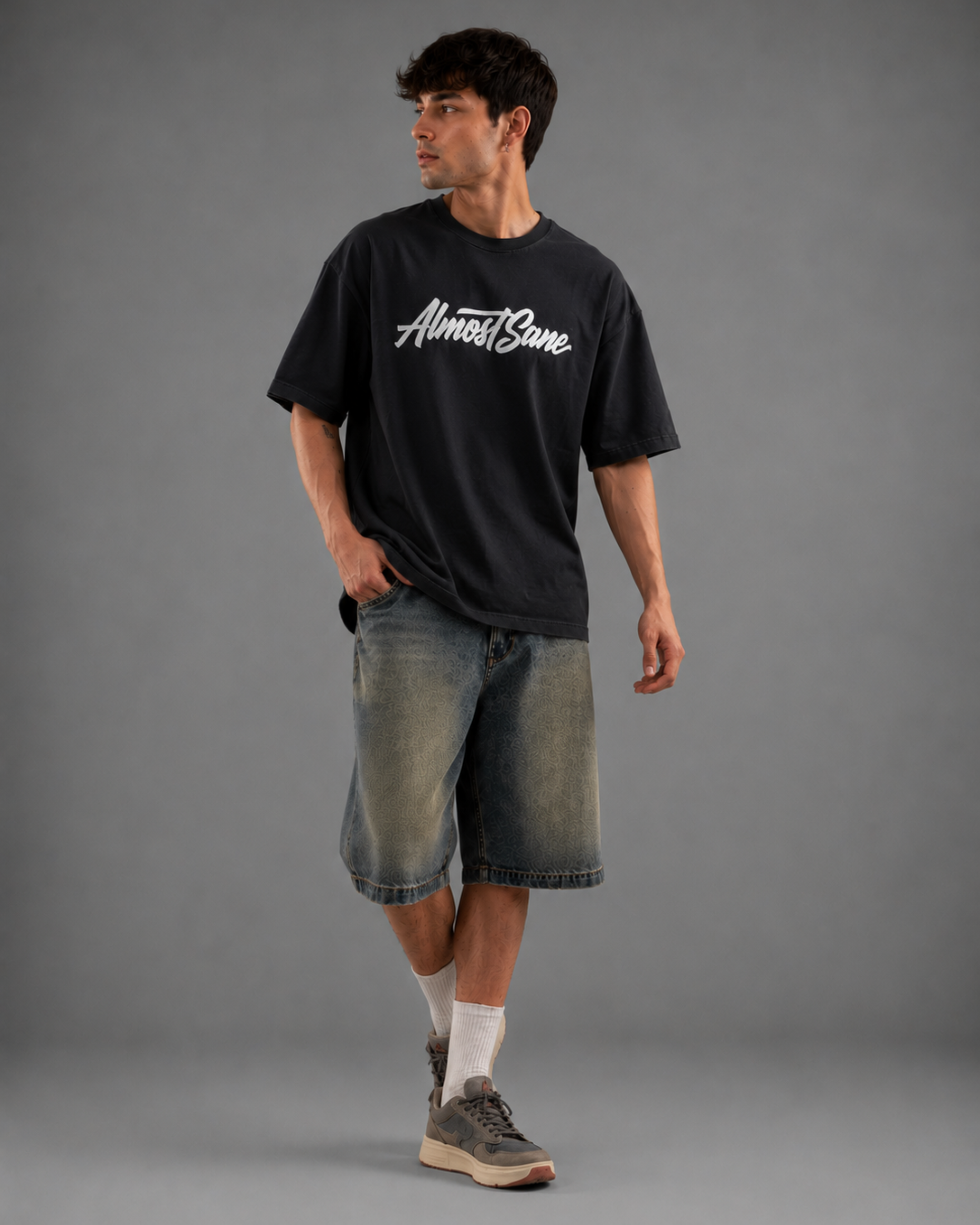 SIGNATURE LOGO OVERSIZED TEE