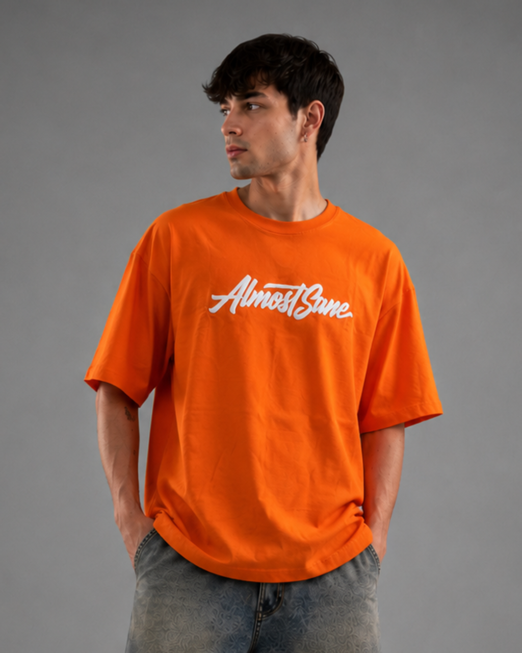 SIGNATURE LOGO OVERSIZED TEE