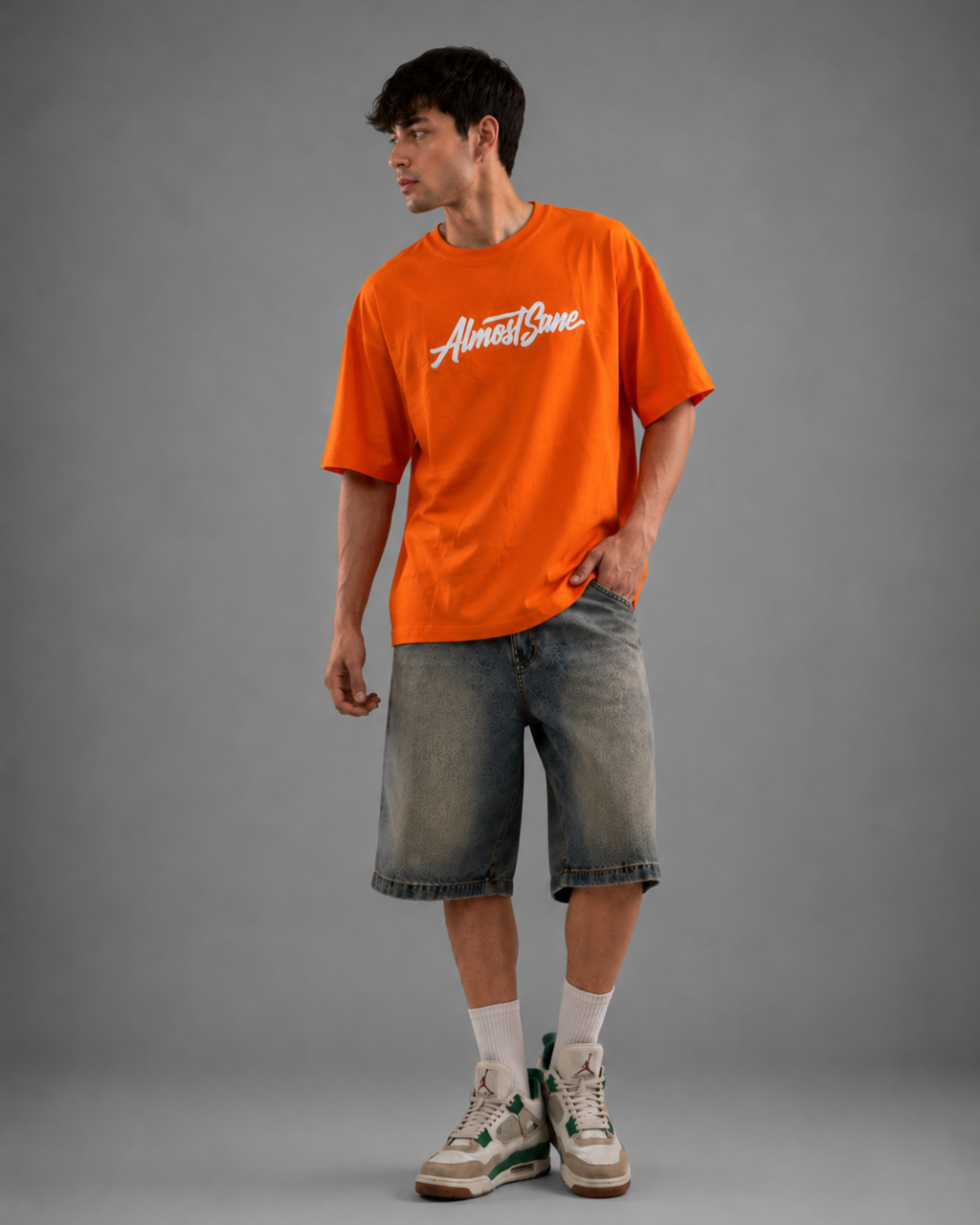 SIGNATURE LOGO OVERSIZED TEE