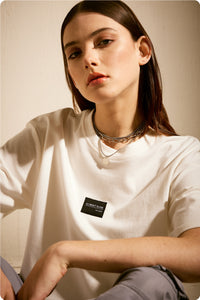 WOMEN'S WHITE ESSENTIAL TSHIRT