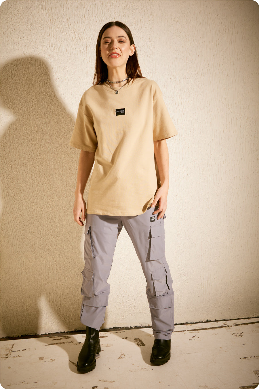 WOMEN'S BEIGE ESSENTIAL TSHIRT