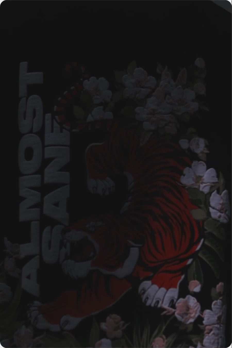 TIGER WOMEN'S TSHIRT
